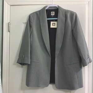 Nice fit. Office casual or dress up jeans.